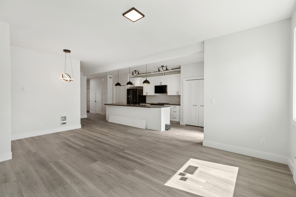 Whitehorse Real Estate Photos